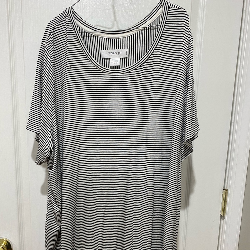 Stretchy striped top
